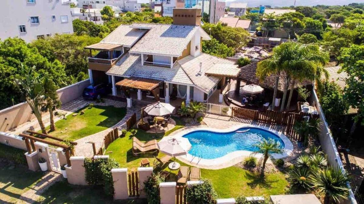 בומבינאס 5 Quartos Piscina E Espaco Gourmet מראה חיצוני תמונה